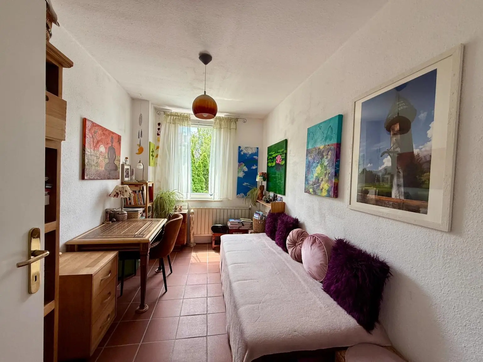 Stilvolles Einfamilienhaus mit Indoor-Pool, Sauna & Garten