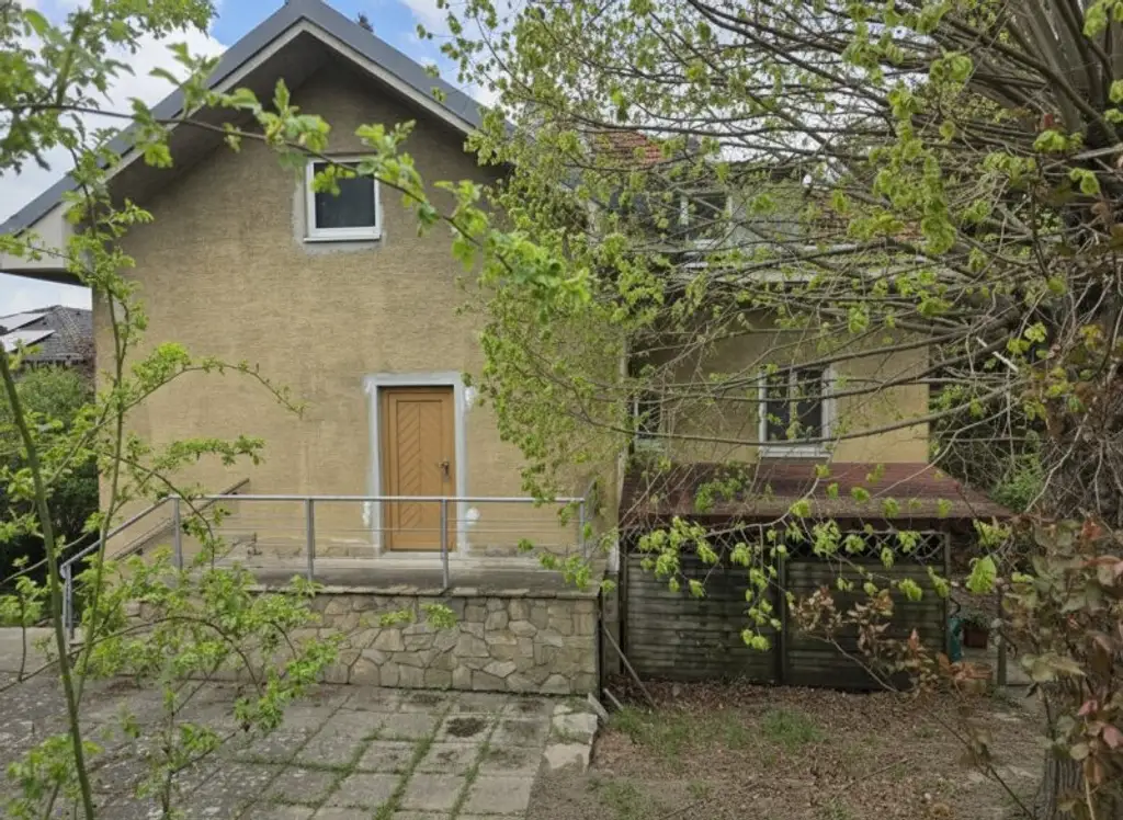 NEUER PREIS: 1875 m² großes GRUNDSTÜCK - DIREKT am Fuße des BISAMBERG - WESTAUSRICHTUNG