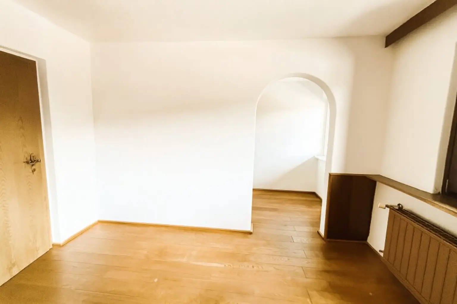 PREISSENSATION: Wunderschönes Wohnhaus mit 5 Wohneinheiten fußläufig zum Skigebiet ab sofort zu kaufen!!!