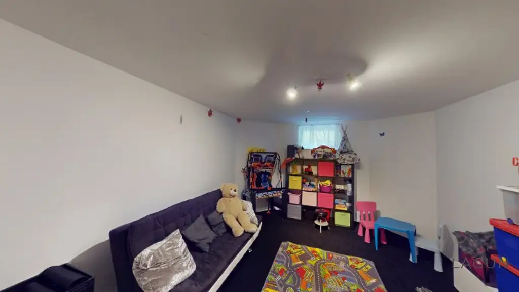 Hochwertiges Luxus-Einfamilienhaus in Maria-Lanzendorf