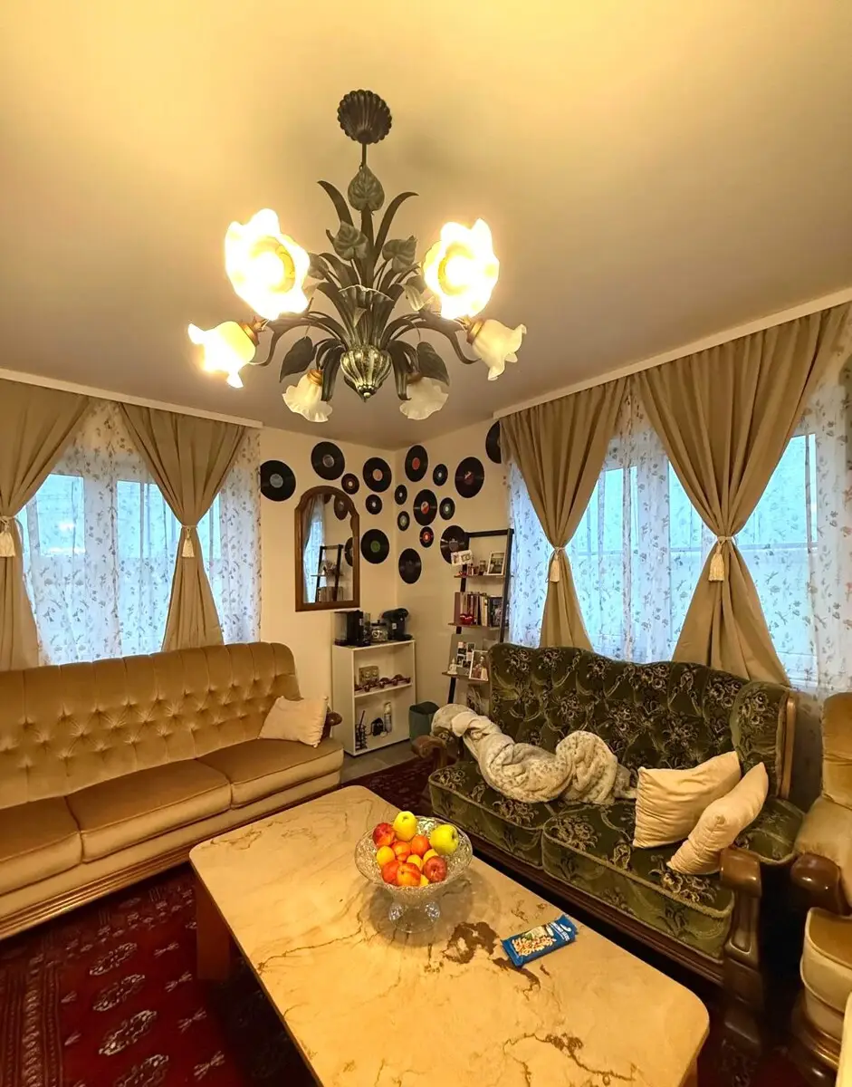 Dein neuer Lieblingsplatz: Balkon, Sonne und traumhafter Ausblick!