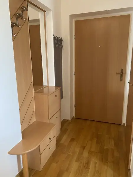 Helle, sehr gepflegte Mietwohnung in ruhiger Aussichtslage