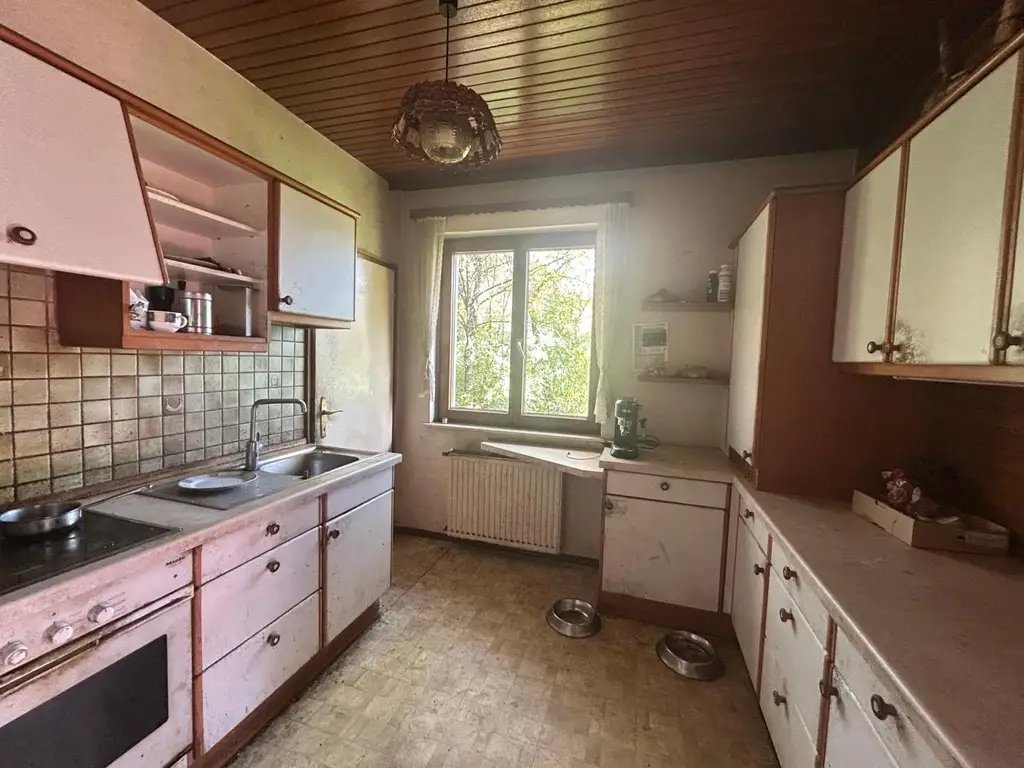 TOP LAGE! Einfamilienhaus mit viel Potenzial!