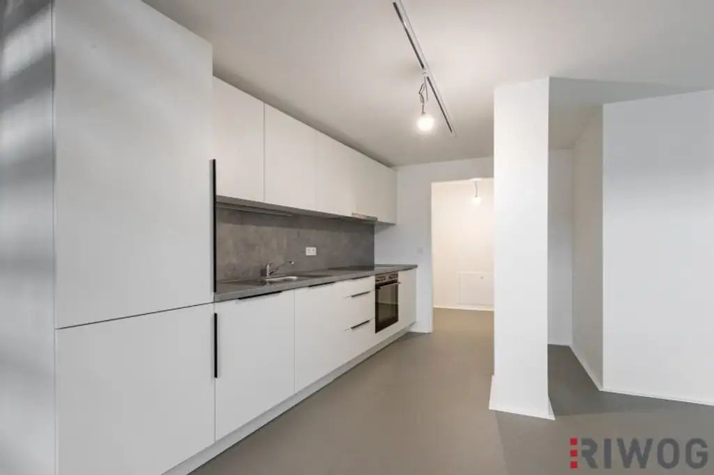 ERSTBEZUG nach Sanierung | Außergewöhnliches Loft mit Raumhöhe bis zu ca. 4,90 m | Büro/Praxis Nutzung und Kurzzeitvermietung möglich