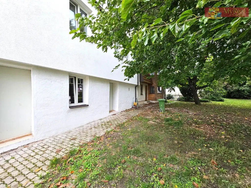 Ruheoase mit Pool  in Ruhelage