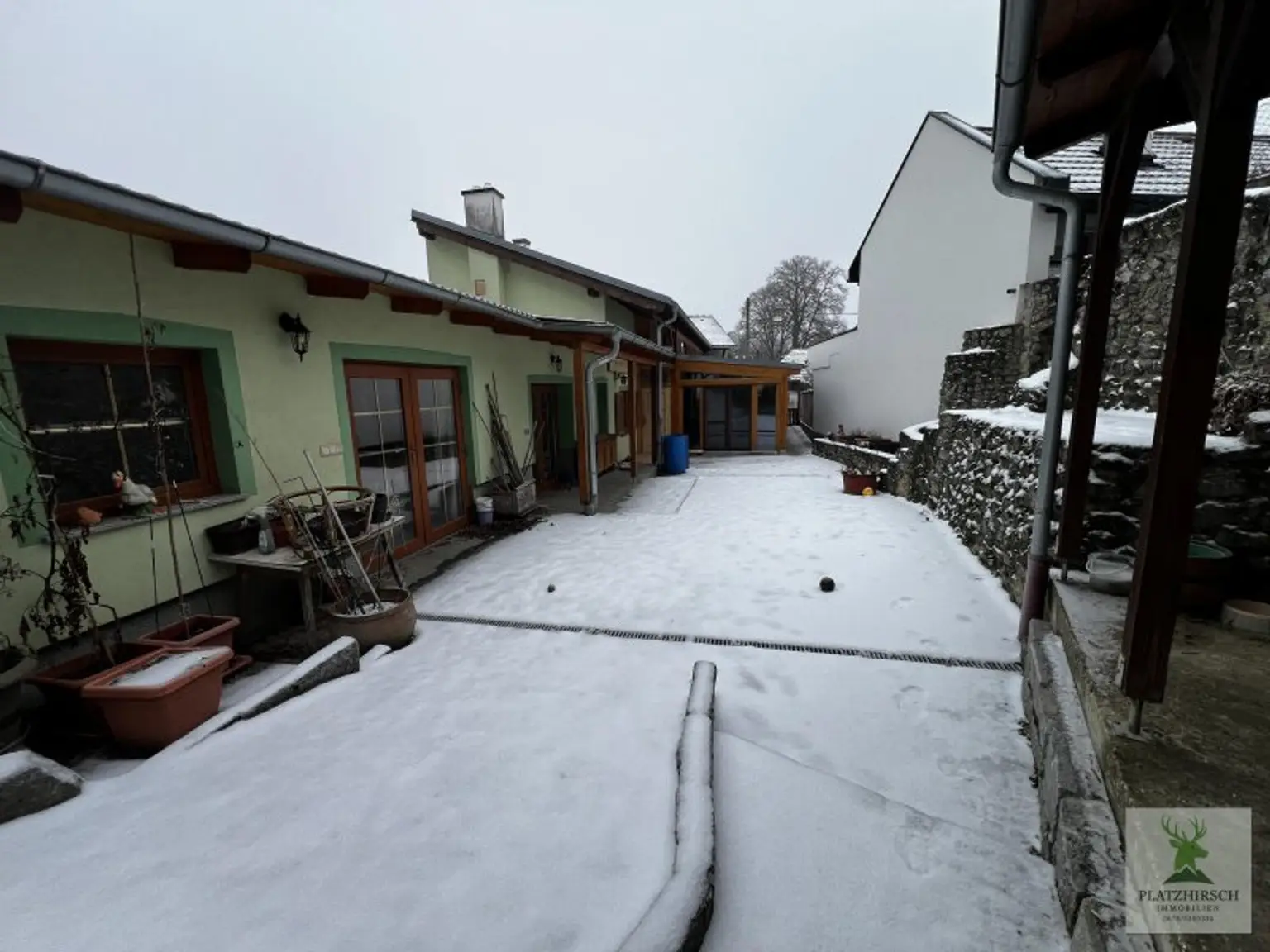 Einzigartiges Liebhaberobjekt mit toskanischem Flair, riesigem Garten, herrlichem Wintergarten, in Prottes - 35 Min von Wien - 8 Minuten von Gänserndorf