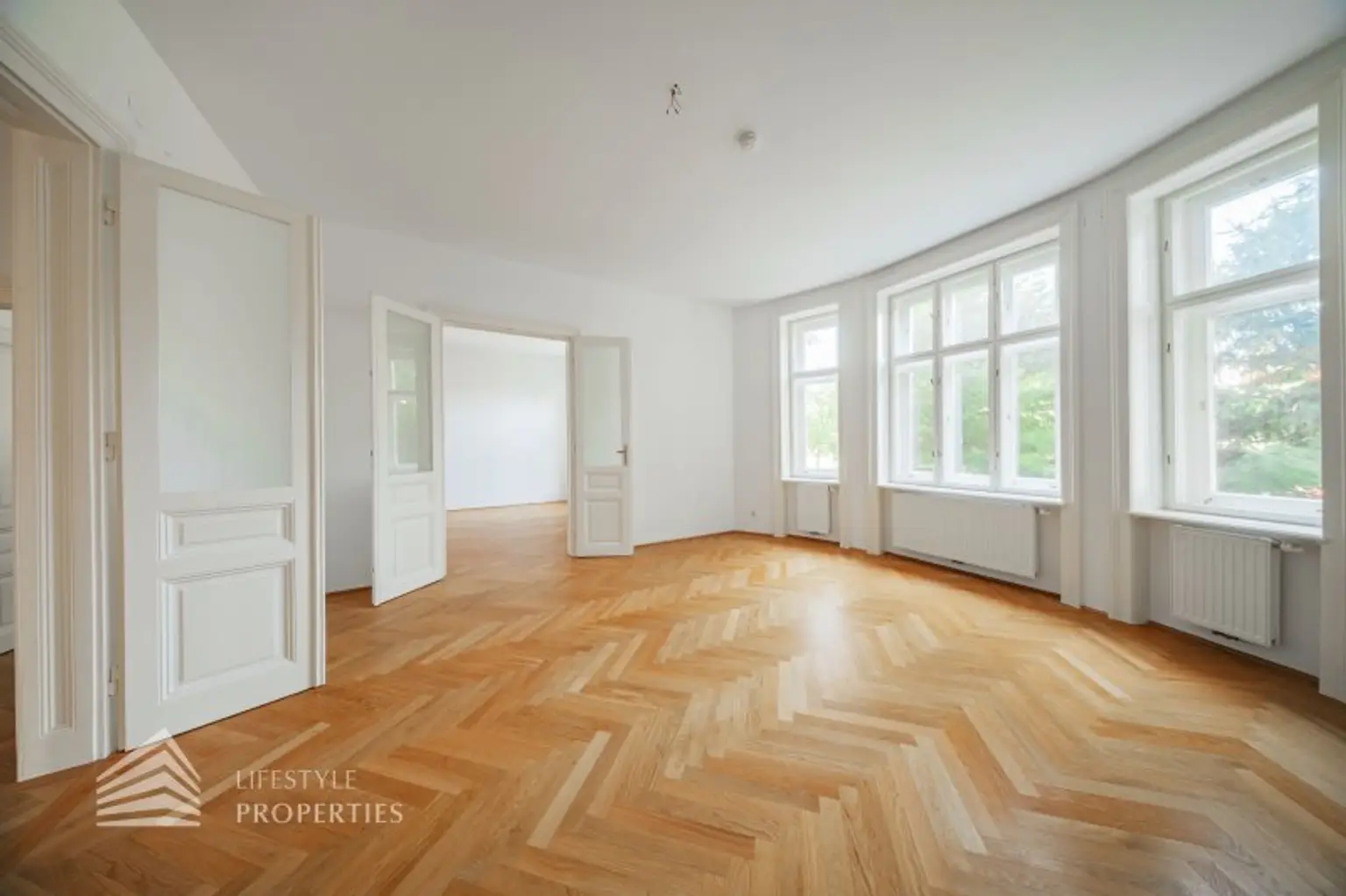 Schöne 4 - Zimmer Wohnung in bester Lage