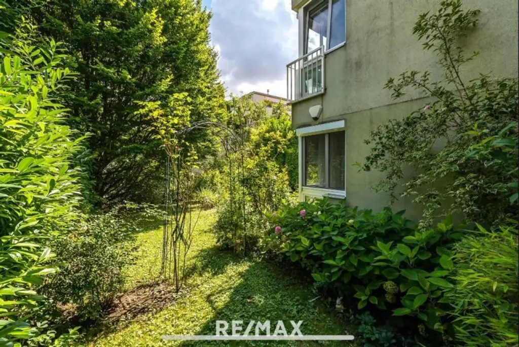 Gartenparadis- 3Zimmer- Garage