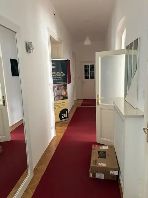 Altbau-Büro in der Innenstadt