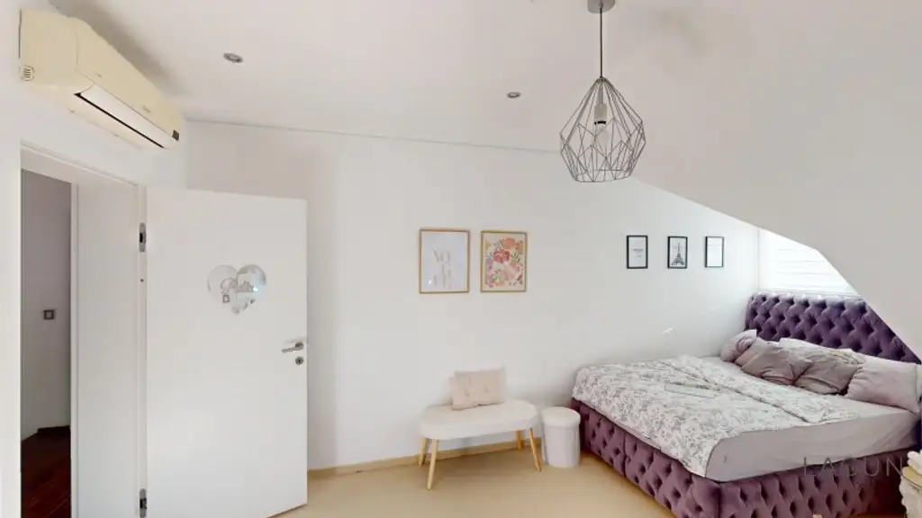 Hochwertiges Luxus-Einfamilienhaus in Maria-Lanzendorf