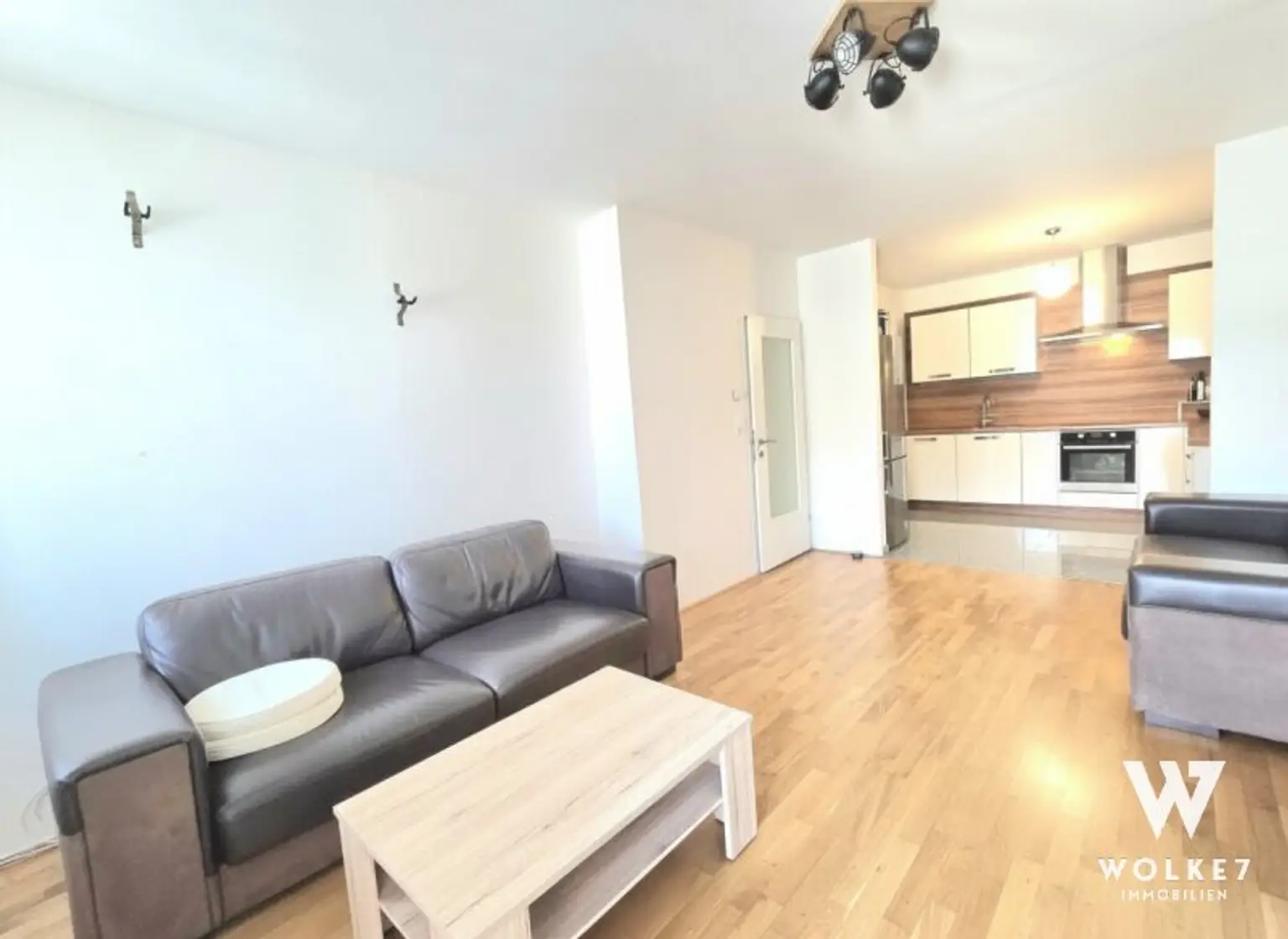 Zentrale 2-Zimmer Wohnung in Stockerau | ca. 61,84 m2 | Großzügige Terrasse mit ca. 11,95 m2 | Aufzug | Wohnbauförderung - Übernahme möglich