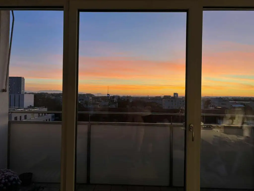 MEGA INNENSTADTWOHNUNG MIT MEGA AUSSICHT!!
