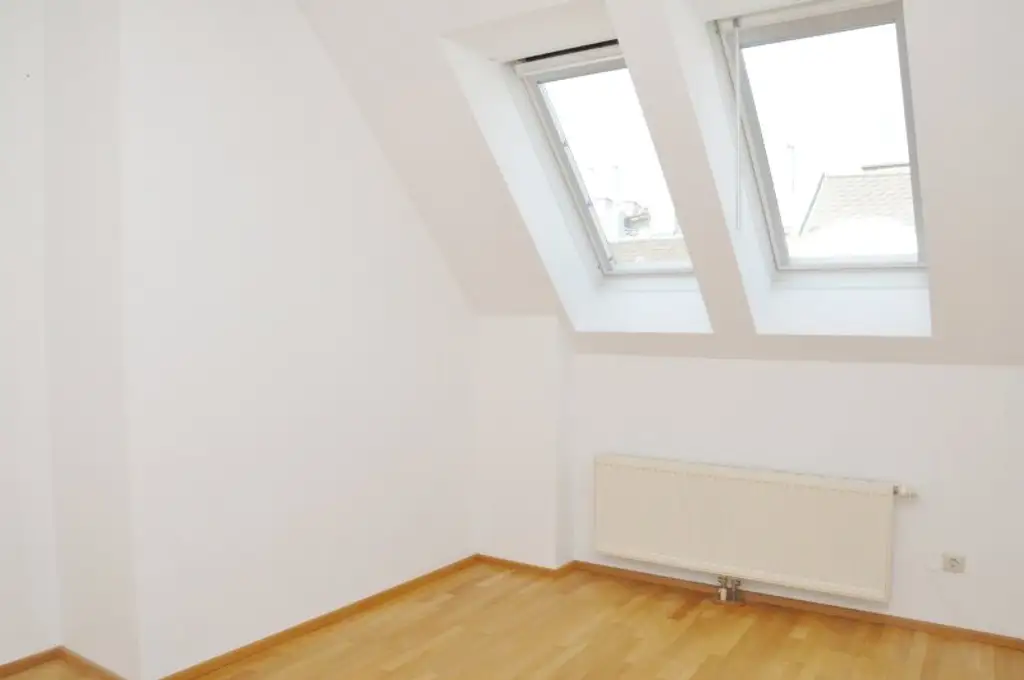Helle 3-Zimmer Wohnung mit Balkon Nähe Donaukanal