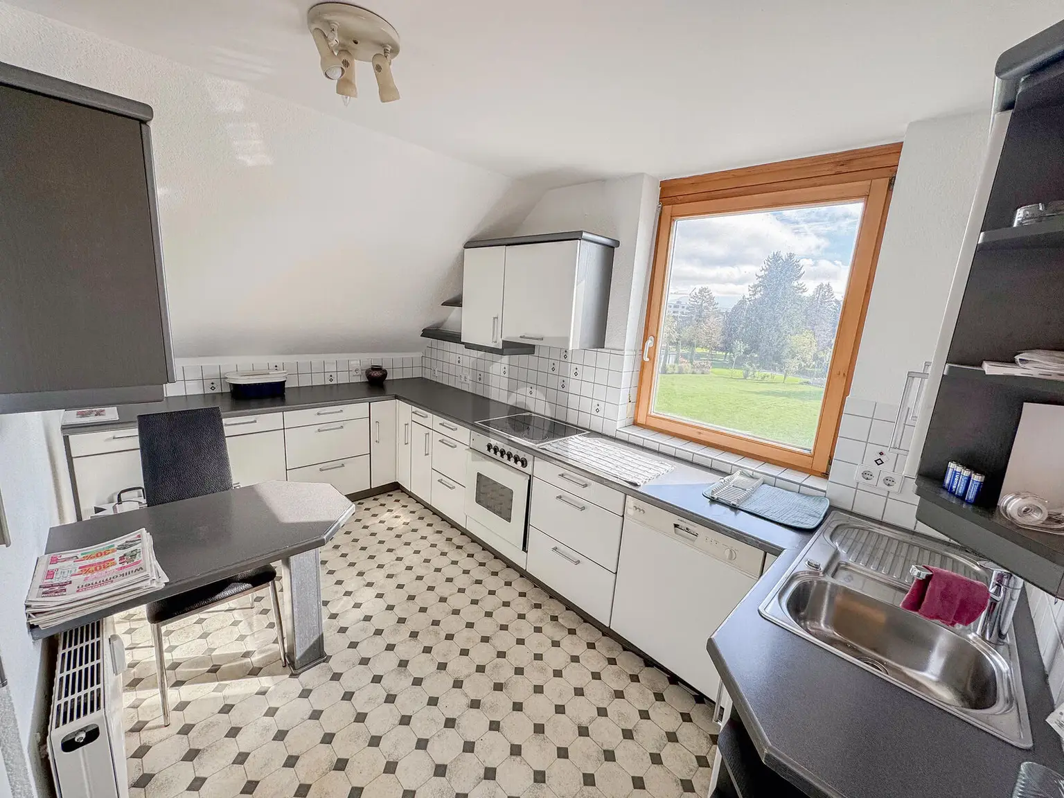 HELLER MAISONETTEN- HIT IN ZENTRALER LAGE ZUM TOP PREIS!