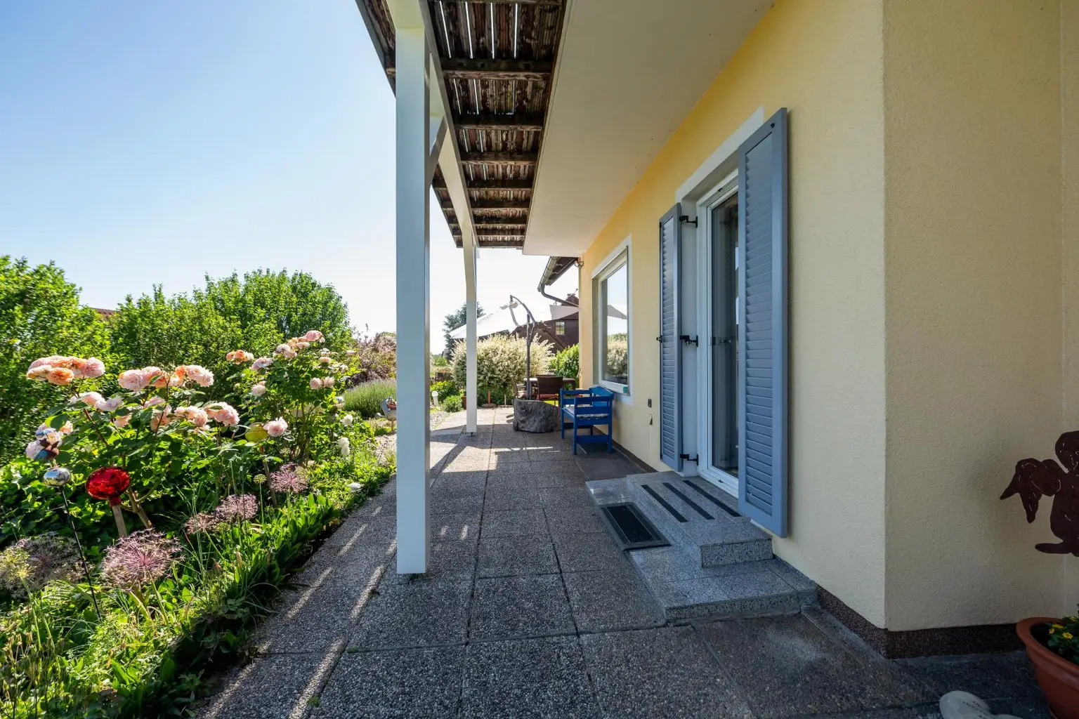 Zugang Haus Terrasse
