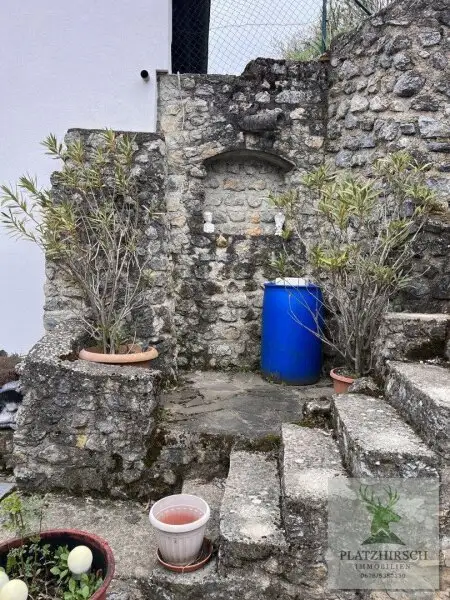 Einzigartiges Liebhaberobjekt mit toskanischem Flair, riesigem Garten, herrlichem Wintergarten, in Prottes - 35 Min von Wien - 8 Minuten von Gänserndorf