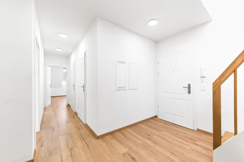 Stilvolle Dachgeschoßwohnung mit Terrasse & U-Bahn-Nähe in 1030