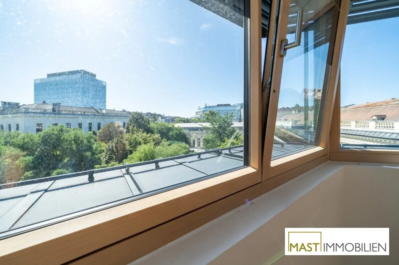 Stilvoll residieren mit Blick aufs Palais Rasumofsky!