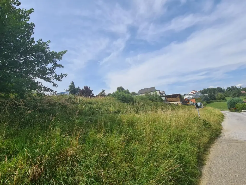 Bauträgergrundstück mit Baubescheid auf der Laßnitzhöhe - Aussichtslage