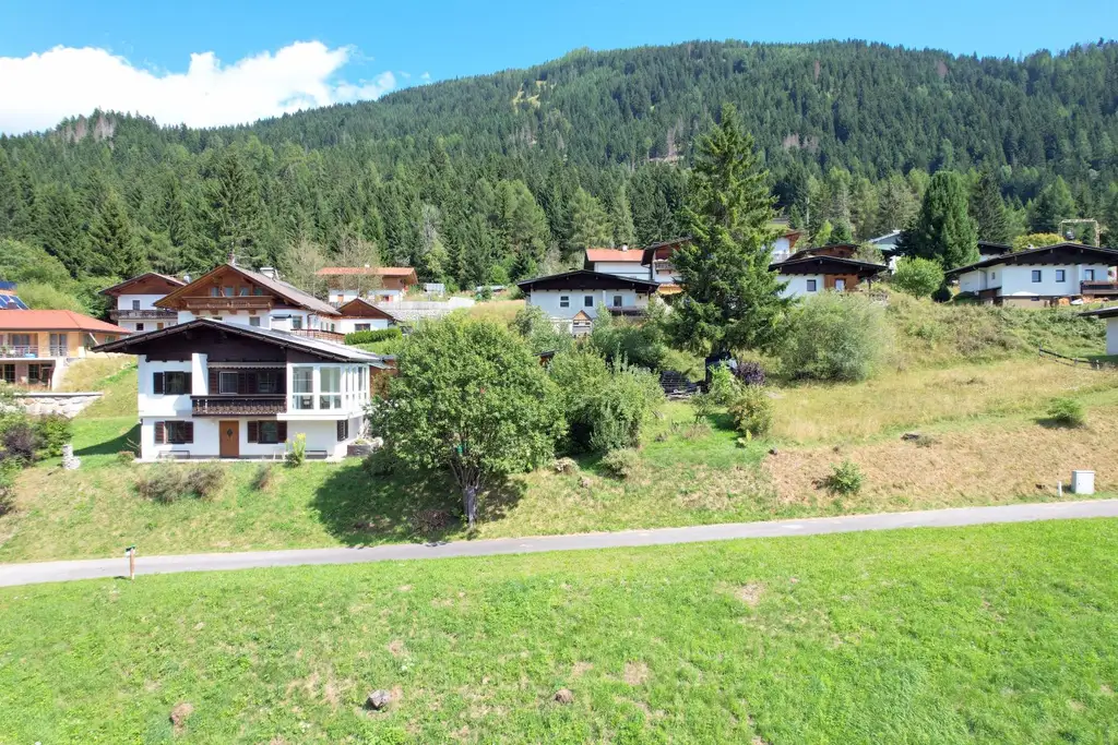 Zwischen Bergen und Natur - Wohnhaus mit 2 Wohneinheiten