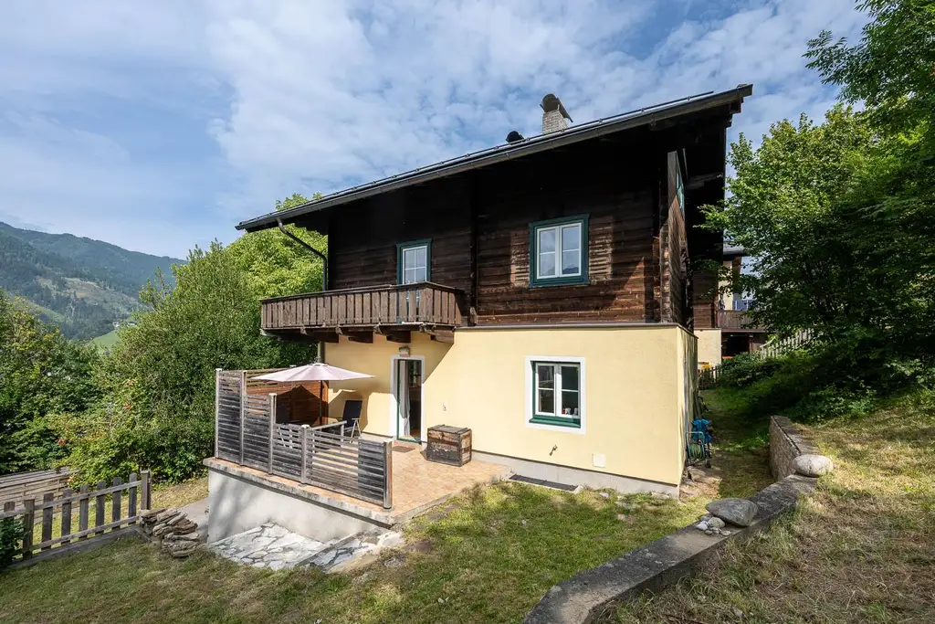 "Familienoase" - Einfamilienhaus in St. Johann im Pongau!