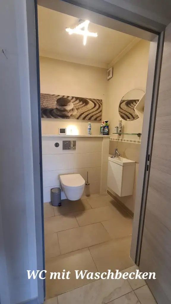 Modernisiertes Einfamilienhaus mit XXL Terrasse, Pool u.v.m.