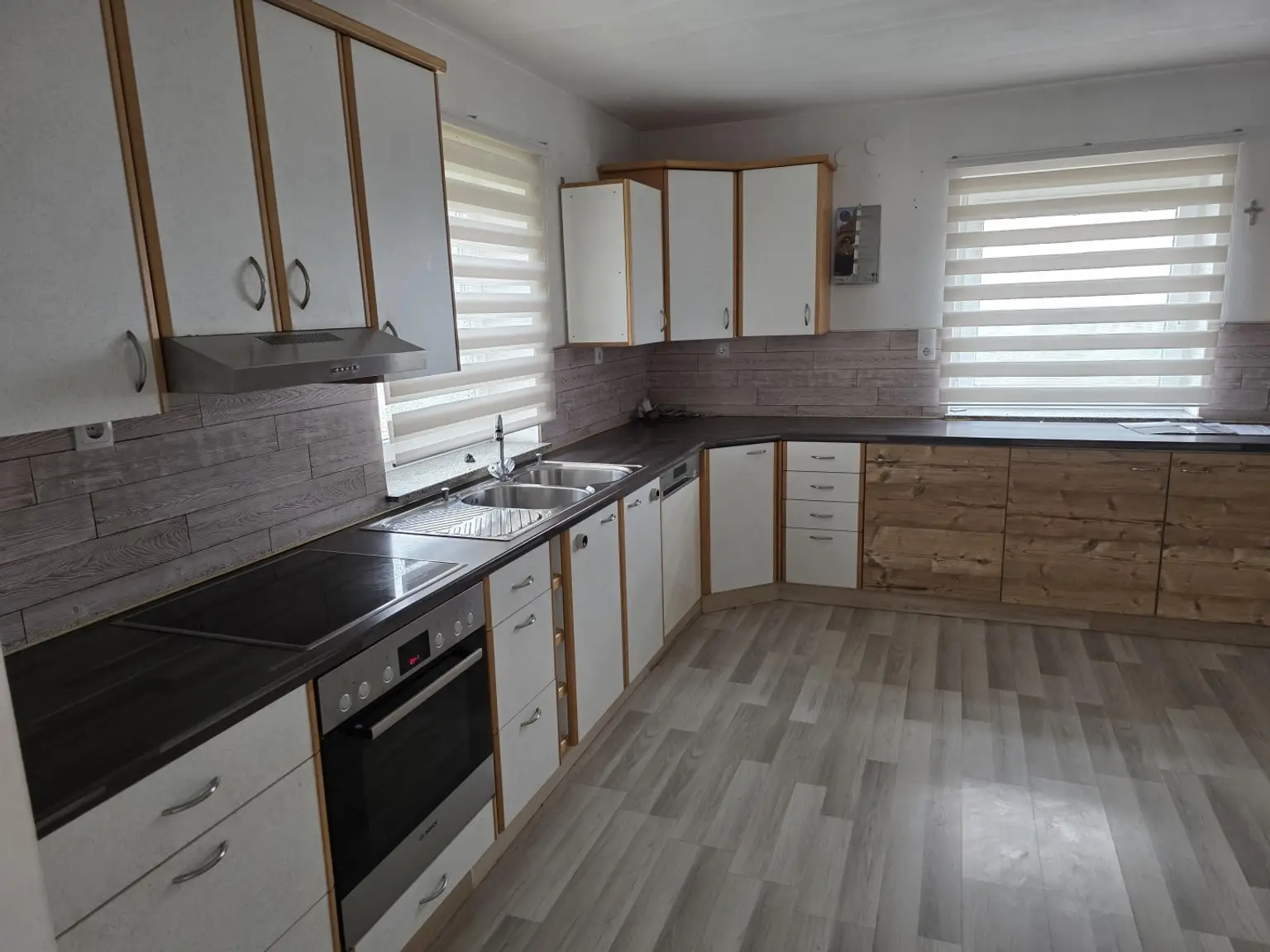 Herrliche Aussichtslage - viel Grund!