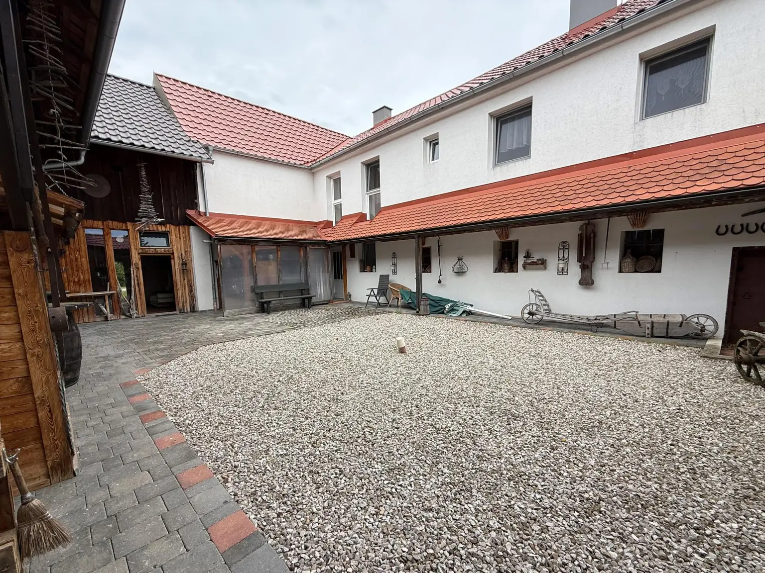 Traumhaftes Bauernhaus in Alleinlage mit Blick auf den Sonntagberg – 13 Hektar Natur pur im Ybbstal