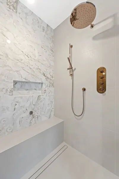 EXKLUSIVE GARTENWOHNUNG IN HIETZING MIT SALZWASSER-POOL UND SAUNA