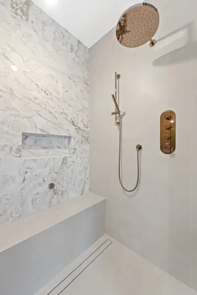 EXKLUSIVE GARTENWOHNUNG IN HIETZING MIT SALZWASSER-POOL UND SAUNA