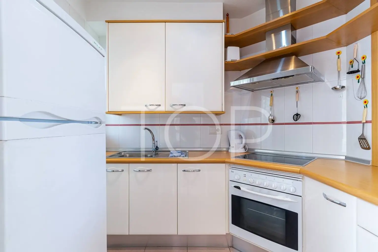 Apartment-Veril-del-Duque-Kitchen-Costa-Adeje-Tenerife-2