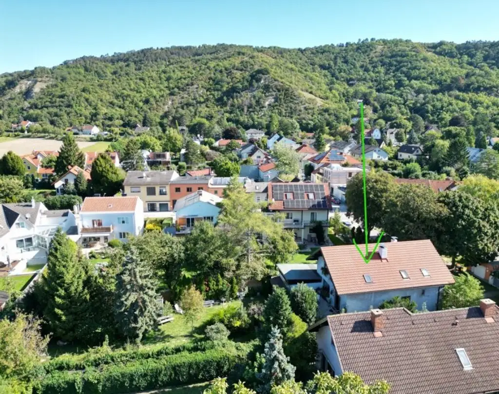 Einfamilienhaus in ruhiger Siedlungslage mit großem Garten (Pachtgrund)