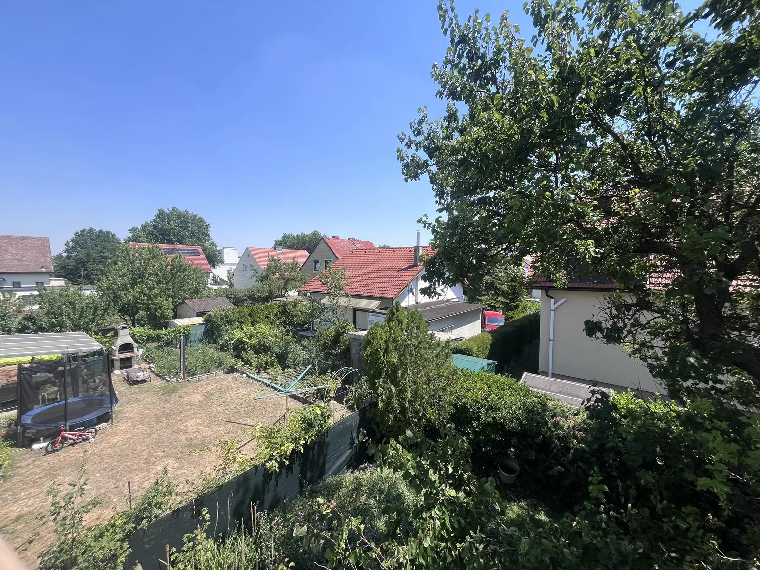 Einfamilienhaus mit Potenzial in familienfreundlicher Lage von 2514 Traiskirchen