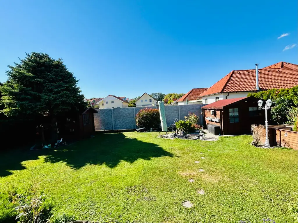 Der Familien-Bungalow! 5 Zimmer, Photovoltaik, toller Garten!