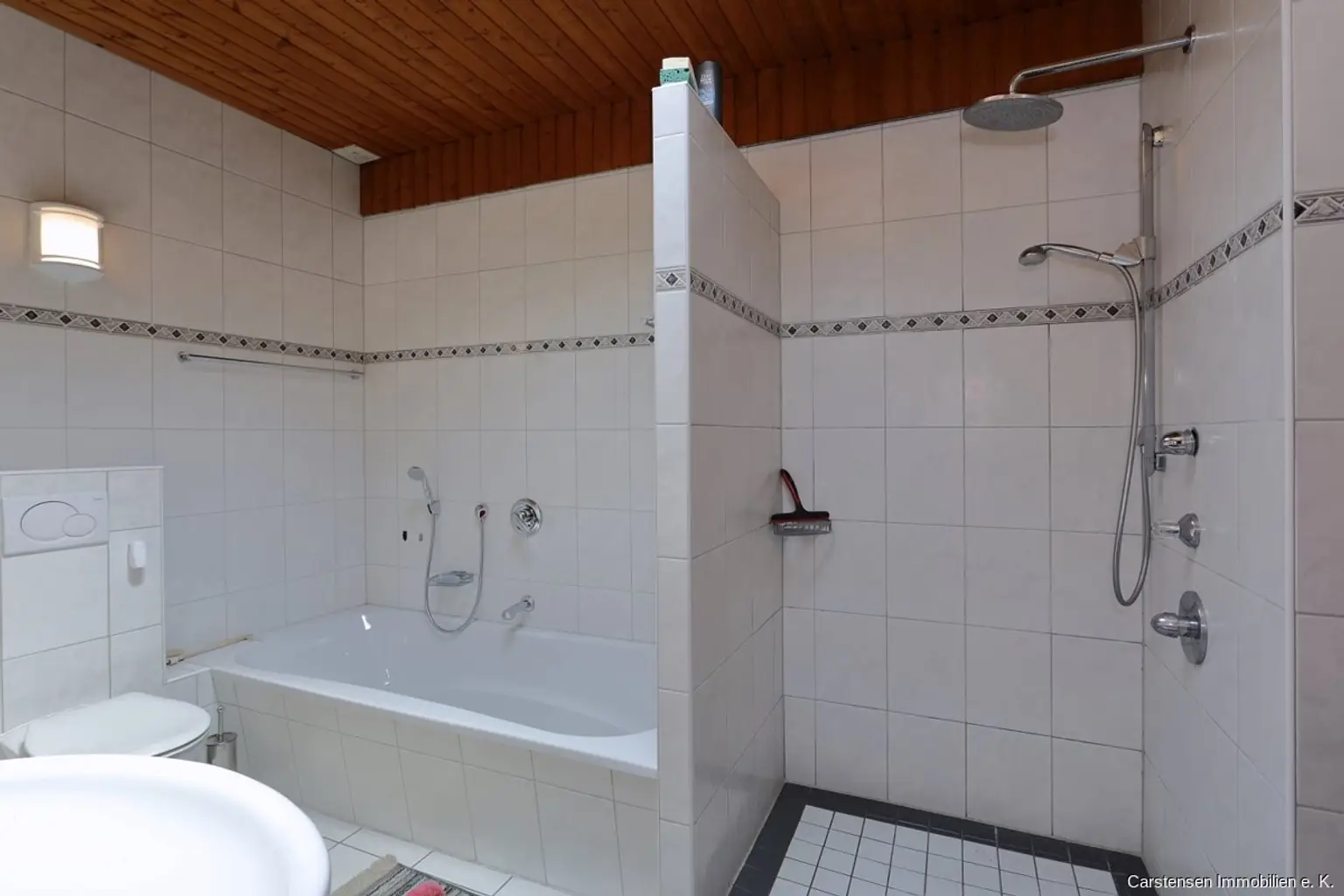 Badewanne, Dusche bodengleich