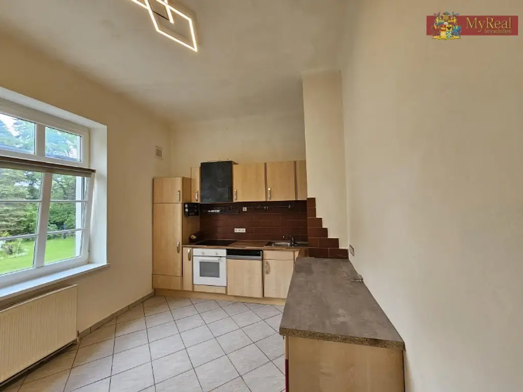 Große ruhige 3 Zimmer-Raucherwohnung
