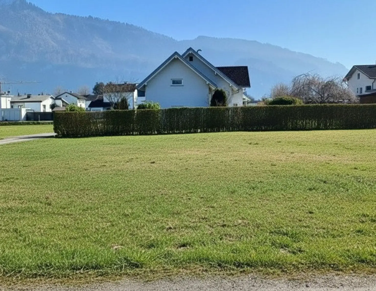 Sonniges Baugrundstück in wunderbarer Lage von Altach zu verkaufen! 400 m² Baufläche stehen noch zur Verfügung!