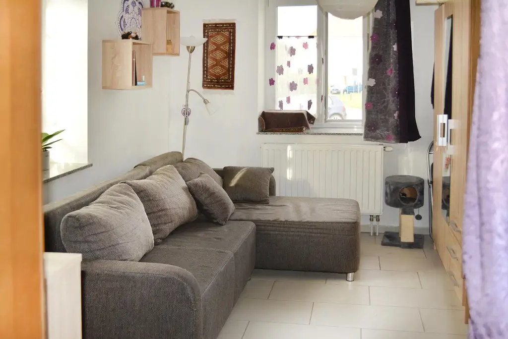 Vermieteter Gastronomiebetrieb mit separater Wohneinheit in zentraler Lage! Nähe BMW, SKF!!