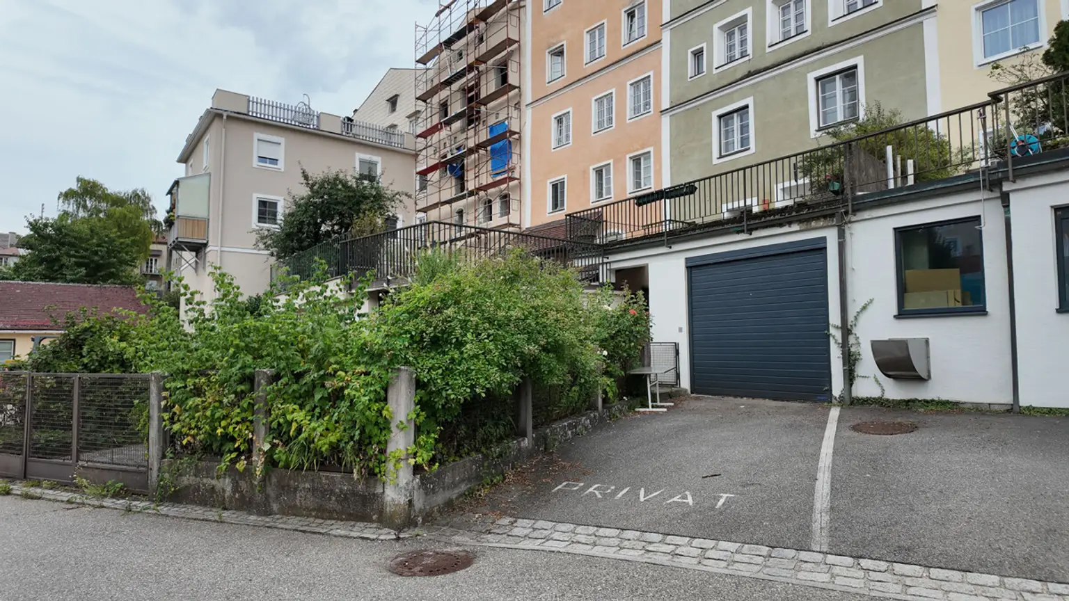Garage 1