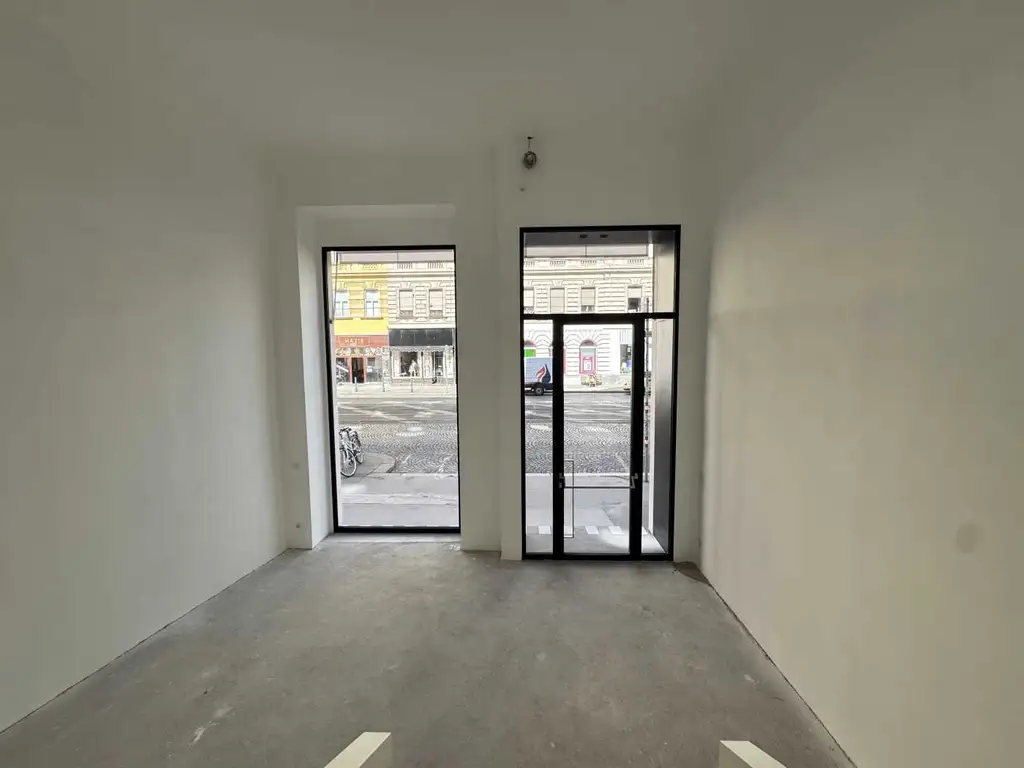 Moderne Geschäftsflächen im Edelrohbau zu mieten!