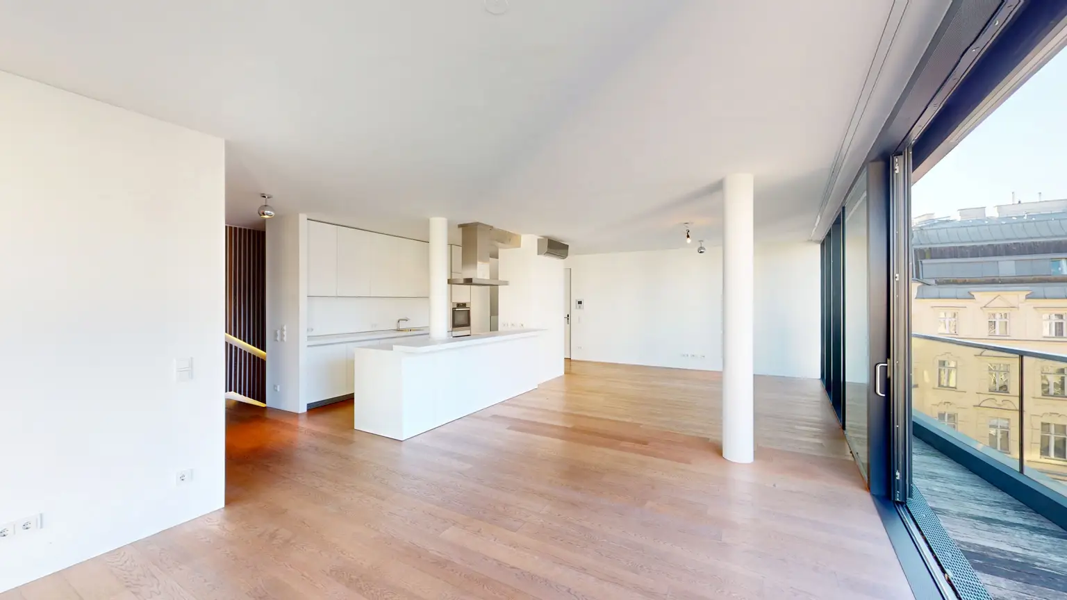 Urbanes Wohnen in perfekter Lage – Exklusive Dachgeschoss-Maisonette im 1. und 2. Dachgeschoss