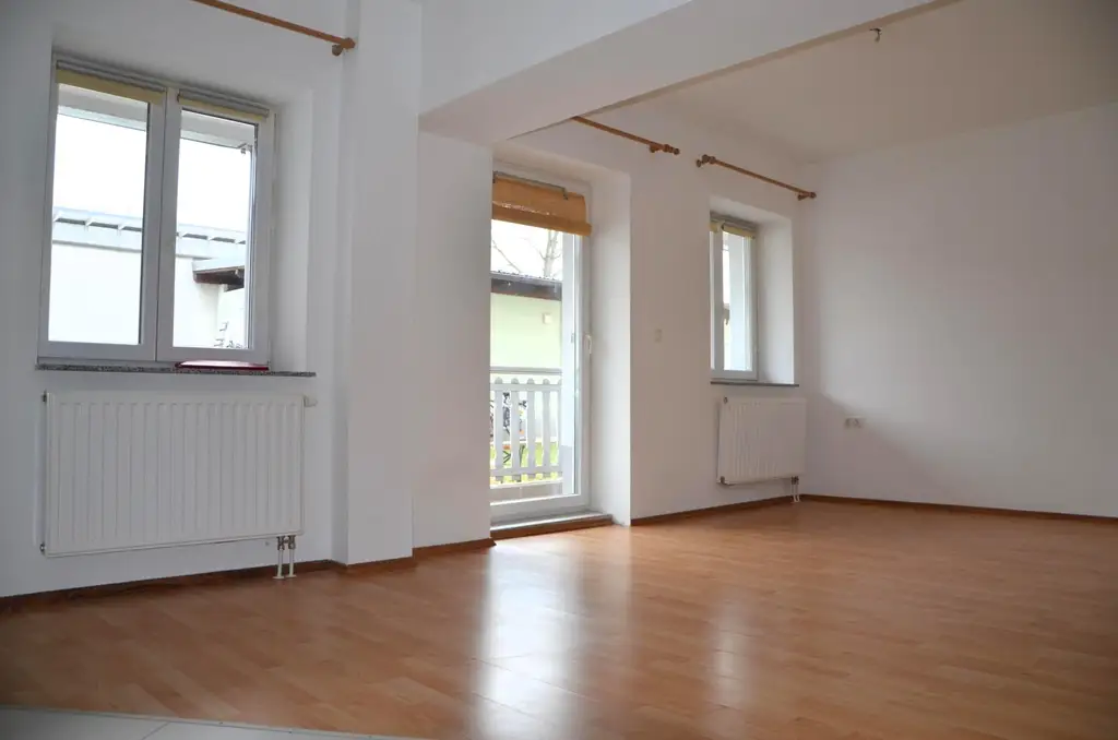 2 Raumwohnung mit Terrasse
