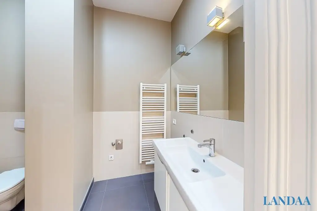 ++NEU++ RARITÄT! Stilvolle 4-Zimmer-Altbauwohnung im 4. Liftstock – hell, ruhig, hochwertig! nahe Prater & Augarten