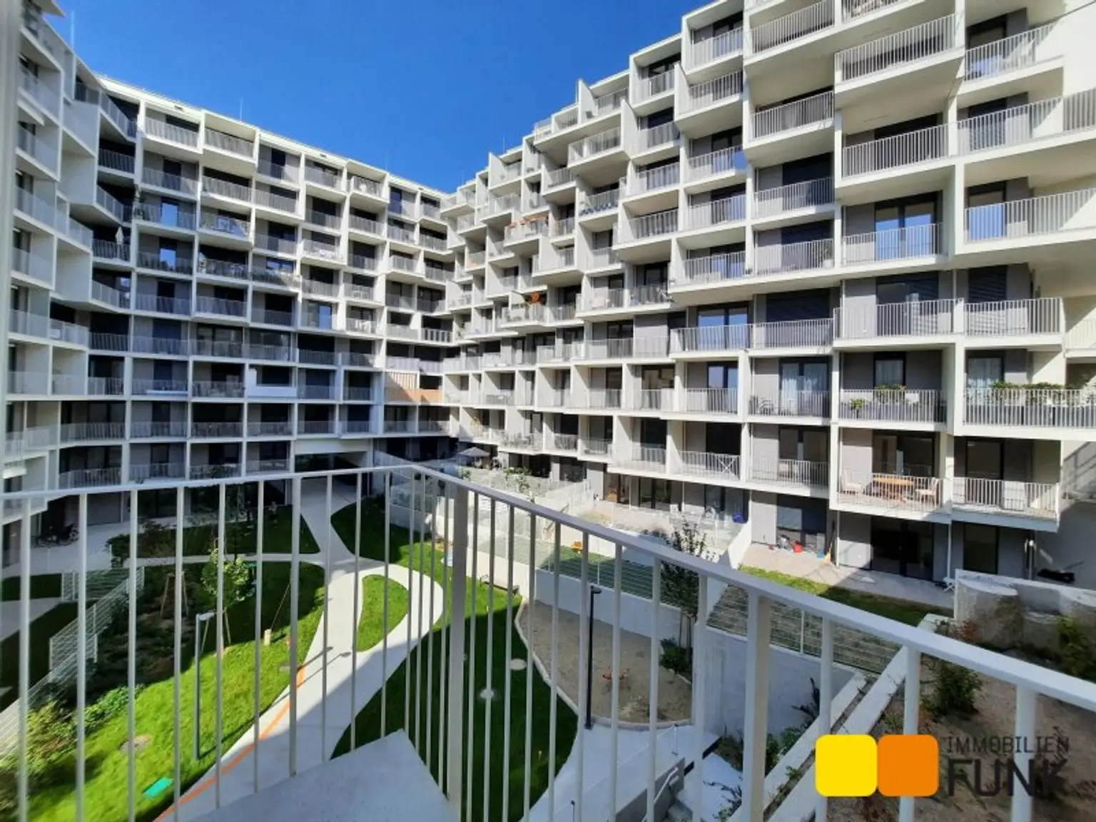Moderne 2-Zimmerwohnung mit Balkon in 1140