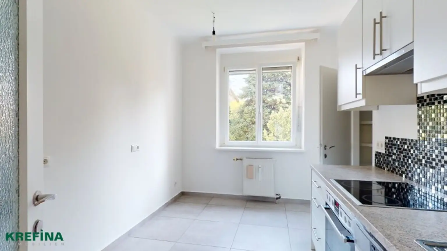 Hasenauerstraße: Umgeben von sattem Grün - Loggia Wohnung - gute Raumaufteilung - angenehme Nachbarschaft