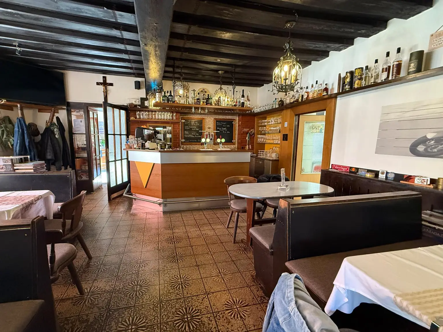 Überregional bekanntes Motorradhotel im südlichen Waldviertel sucht neue Eigentümer!