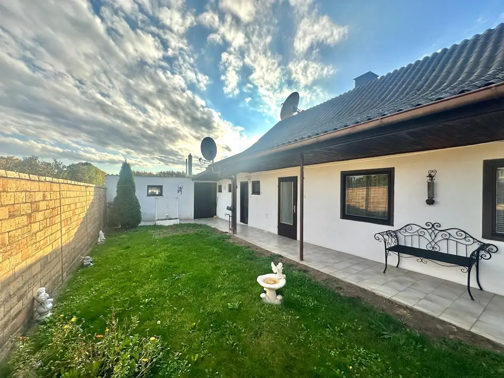 Ankommen & wohlfühlen – Ihr gepflegtes Landhaus in Ringelsdorf