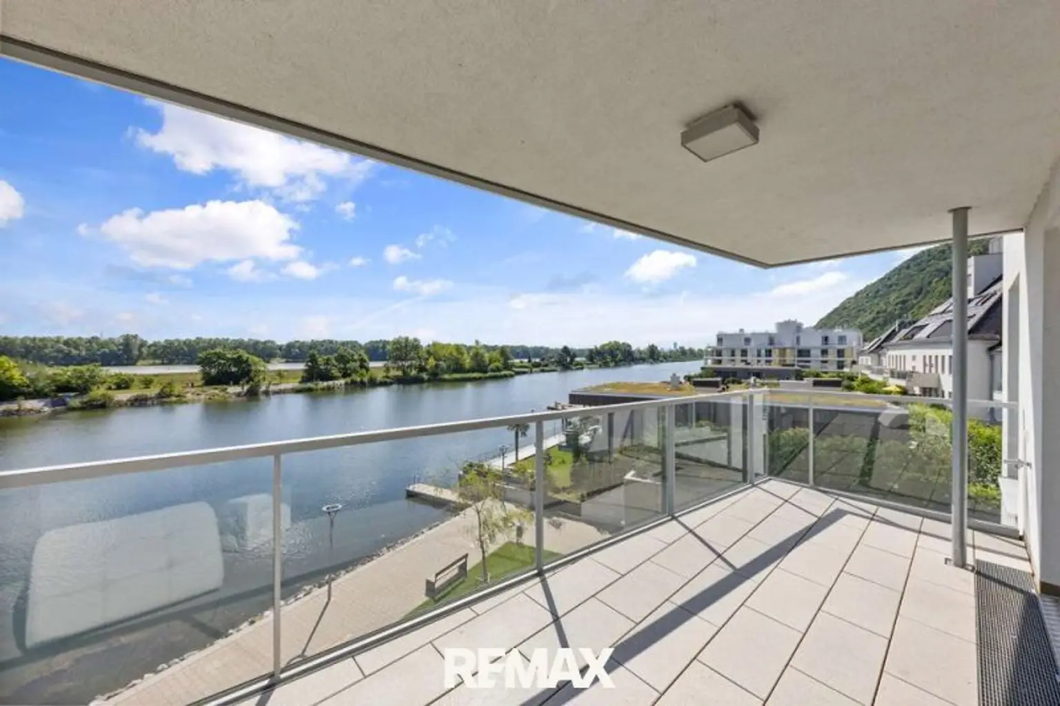 Balkon in direkter Waterfront-Lage