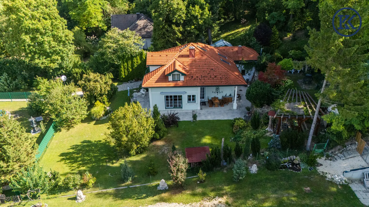 Ihr Zuhause der Ruhe – mit traumhafter Natur und gleichzeitig toller, schneller Anbindung.