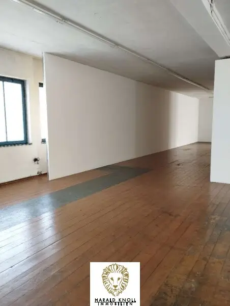 Wohn- und Betriebsgebäude in Natters